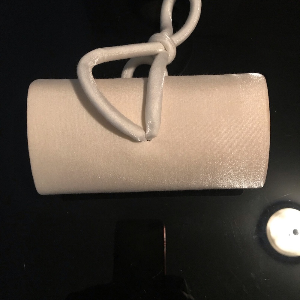 Sasha clutch - Picture 2 of 2
